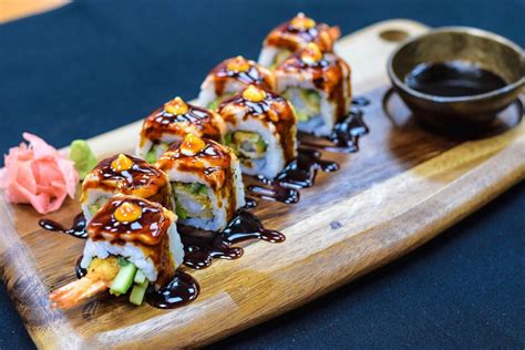 seared salmon roll