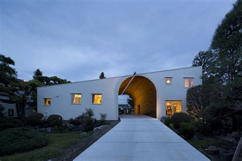 Gallery Of Arch Wall House Naf Architect And Design 16