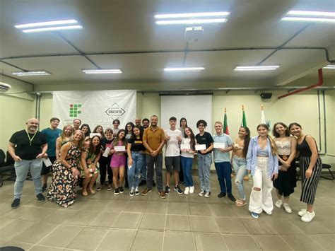 Destaques da XII Mostra IFTec recebem votos de congratulações Campus