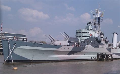 Hms Belfast Front Turrets Hms Belfast S Front Two Gun Tu Flickr