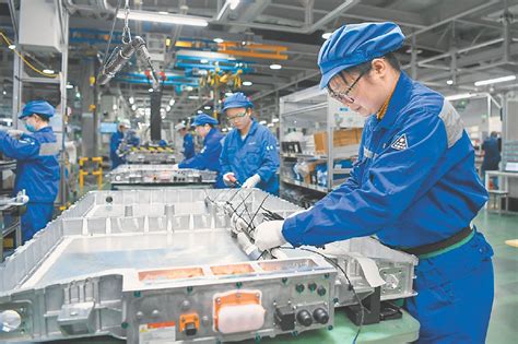 中企海外布局 聚焦電池材料 A5 大陸財經 20231217