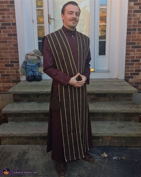 Petyr Baelish Costume | Unique DIY Costumes