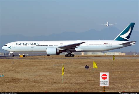 B Kpx Cathay Pacific Boeing Er Photo By Yiran Id