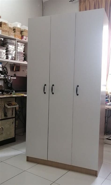 Almari Wardrobe 3 Pintu Baru Furniture And Home Living Furniture