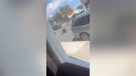 Off Duty Nypd Officer Shot In Road Rage Fight Caught On Video Fox