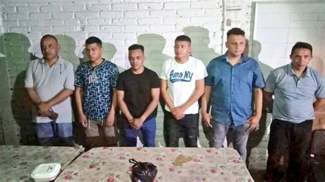 Seis Soldados Son Capturados En Flagrancia Luego De Hurtar A Un