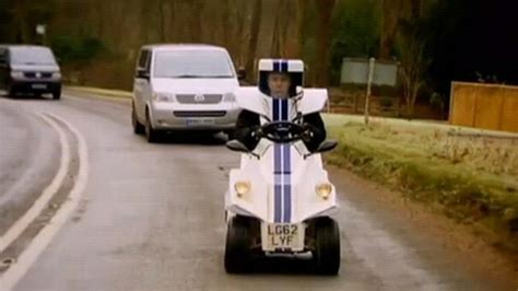 'Top Gear' Host Jeremy Clarkson Debuts P45, Smallest Car - ABC News