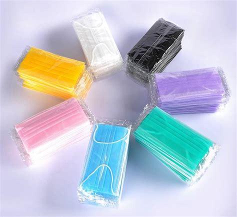 Colorful Disposable Disposable Face Mask With Earloop And Non Woven