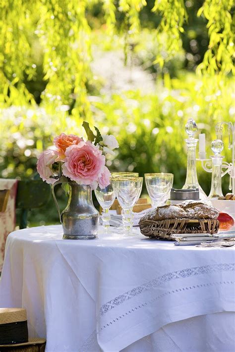 Gedeckter Tisch Mit Brot Weingl Sern Bilder Kaufen Stockfood