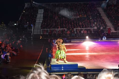 Disney On Ice 2019 Presenteert Magisch Ijsfestival Vaders Op Reis