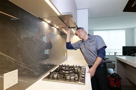 Kitchen Vent & Hood Fan Repair In Burnaby | Range Hood Repair