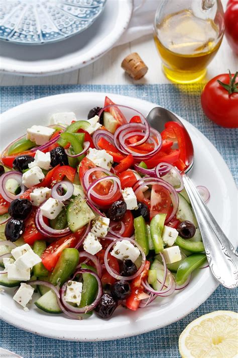 Griechischer Bauernsalat So Schnell Und Einfach Emmikochteinfach