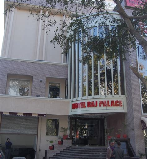 Hotel Raj Palace