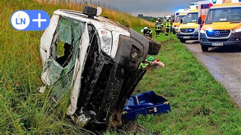 Unfall Auf Autobahn 1 Bei Gremersdorf Im Kreis Ostholstein A 1 Gesperrt