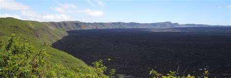 Galapagos Volcanoes | Sierra Negra, Cerro Azul, Darwin and more