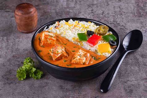 Order Newly Launched Paneer Makhanwala Rice Bowl from Lunchbox on EatSure