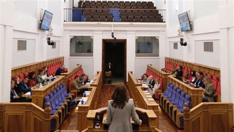 El Pleno De Las Cortes De Castilla La Mancha Aprueba La Ley De Medidas