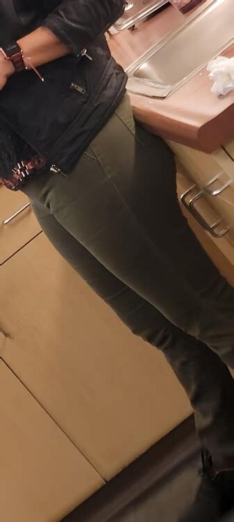 Latina Milf Coworker S Ass Tight Jeans Forum