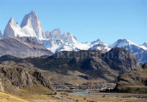 Vue sur le village d El Chaltén Patagonie argentine Chile Excepcion