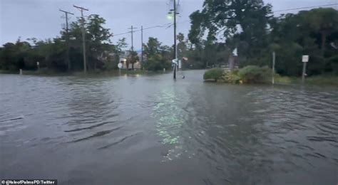 Deadly Idalia Storm Surge Barrels Through Georgia And The Carolinas