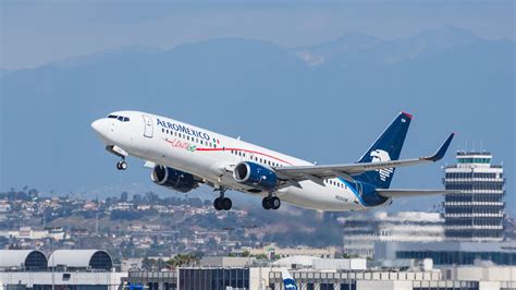 Passenger Gives Birth On Aeromexico Boeing 737 Flight To Ciudad Juarez