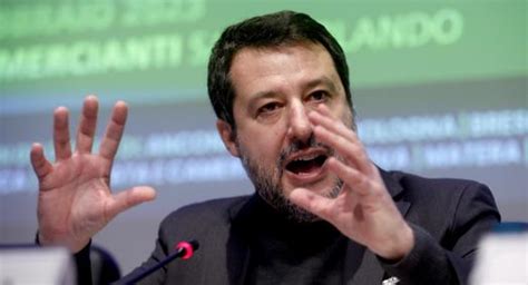 Salvini Se La Benzina Torna Sopra I Euro Il Governo Interverr Con