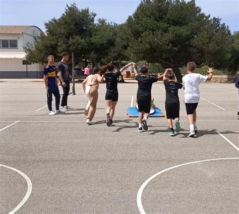 Aprende A Trav S Del Surfing En Menorca Alumnos Participar N En