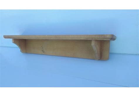 Полка из древесины