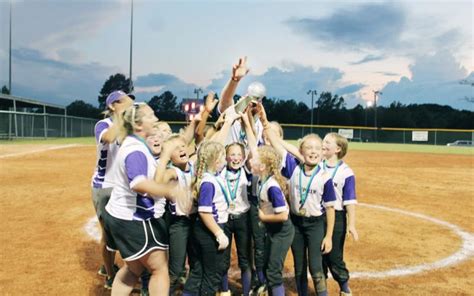 Lumpkin 10u Softball Team Wins State Title The Dahlonega Nugget