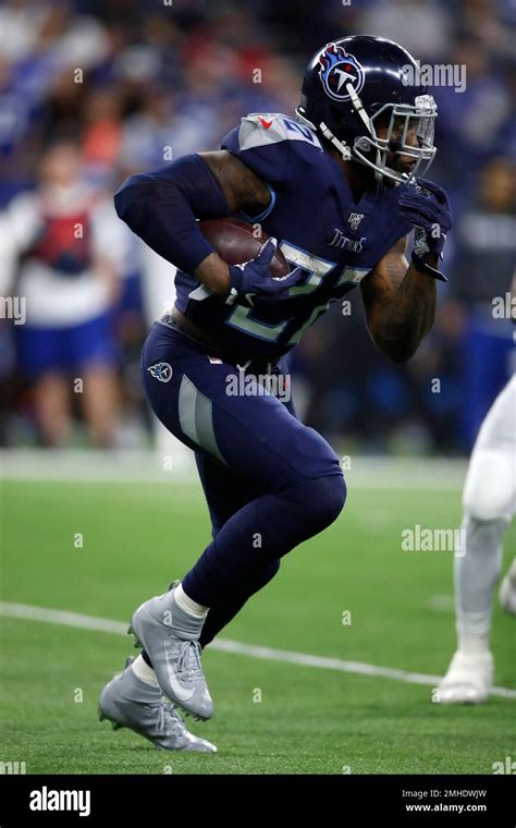 Tennessee Titans Running Back Derrick Henry 22 Runs The Ball Against