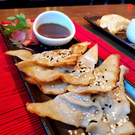 beef gyoza  bangkok joes