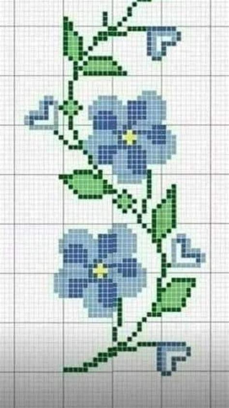 Pin By Joziane De Souza Hahn On Flores Cross Stitch Rose Holiday