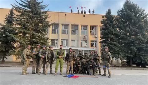 Aldin 🇧🇦 On Twitter Armed Forces Of Ukraine At The Lyman City Council Building