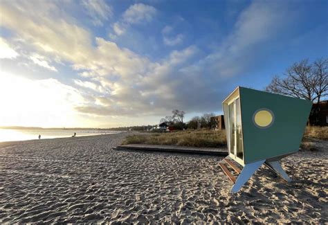 Einzigartiges Beach-Office auf Stelzen: Die neue Attraktion am Ostseestrand von Eckernförde ...