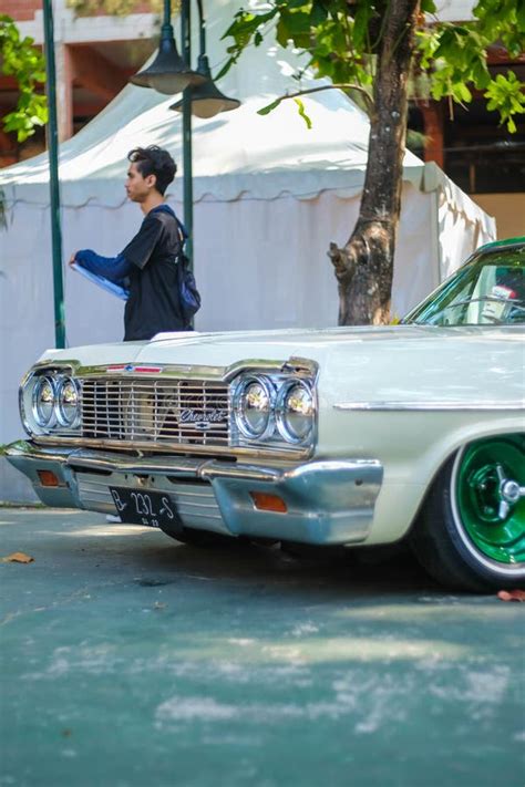 White Chevrolet Impala Sedan in Hotrodiningrat Classic Car Show ...