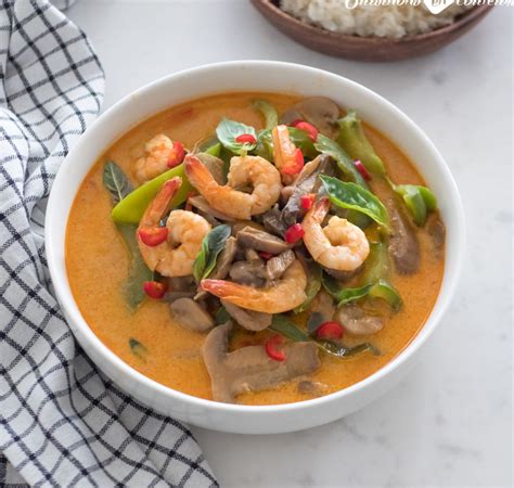 Crevettes Au Curry Rouge Et Au Lait De Coco Cuisinons En Couleurs