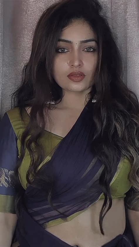 Dhanya 🦋 On Twitter M E L T I N G 😉🔥🖤🦋💚