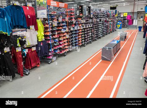 Decathlon Store Stock Photos & Decathlon Store Stock Images - Alamy
