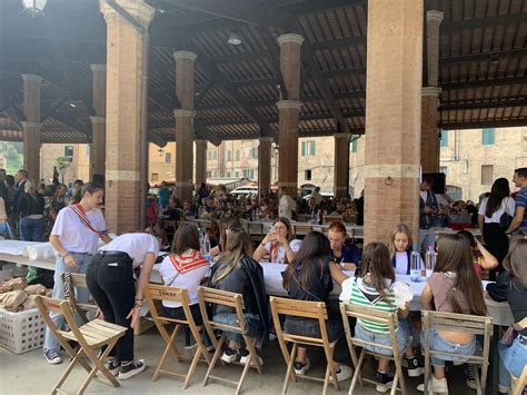 Ieri si è svolto il tradizionale Pranzo co nonni Gazzetta di Siena