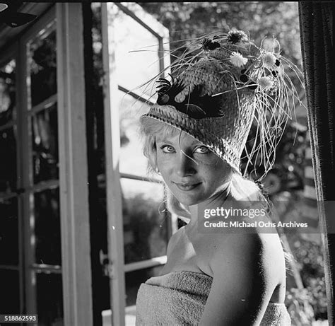 Susan Oliver Photos And Premium High Res Pictures Getty Images