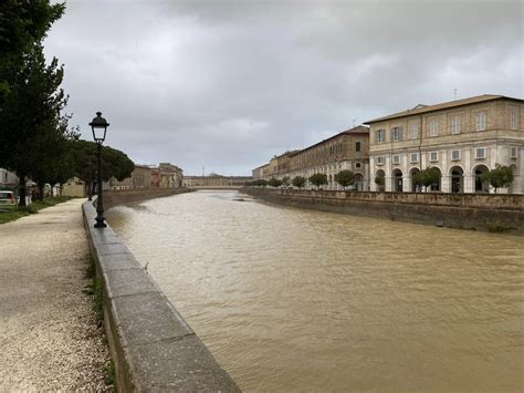 Maltempo Marche Allagamenti Nell Anconetano E Nel Maceratese A