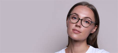 Plano Lenses | Buy and Wear Glasses Without Prescription | SmartBuyGlasses USA