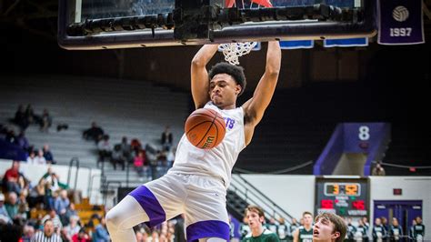 Indiana high school basketball sectionals: Muncie Central wins game