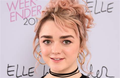 Celeb - Maisie Williams | SimpCity Forums