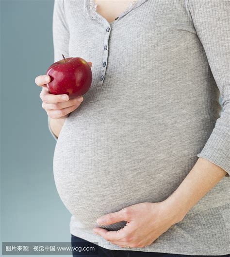 孕妇吃煮苹果治拉肚子蒸苹果和煮苹果哪个治拉肚子 随意云