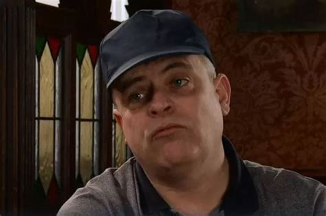 ITV Coronation Street Steve McDonald S New Look Leaves Viewers Baffled