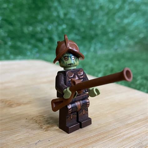 LEGO Star Wars Neimoidian Warrior Minifigure SW0536(s)