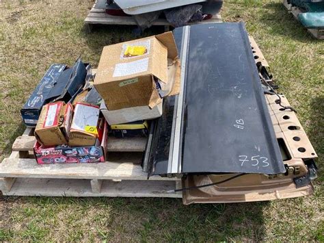 Assorted Vehicle Parts Wild Rose Auction Services