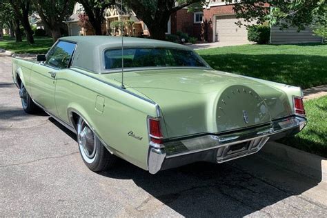 Lincoln Continental Mark Iii Photo Barn Finds