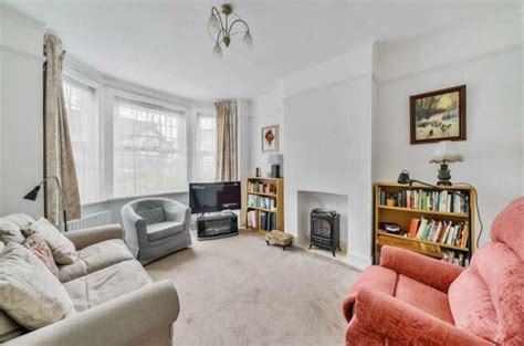 3 Bedroom Semi Detached House For Sale In Purley Park Road Purley CR8